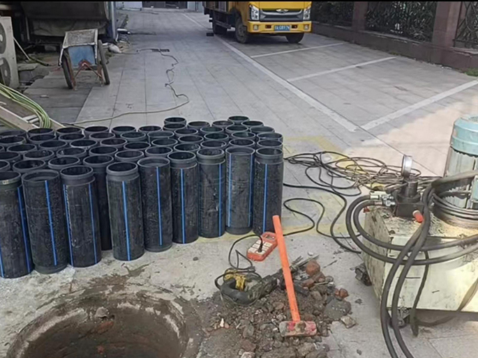 北海街道PE置换管厂家 DN315置换管 非开挖管短管置换